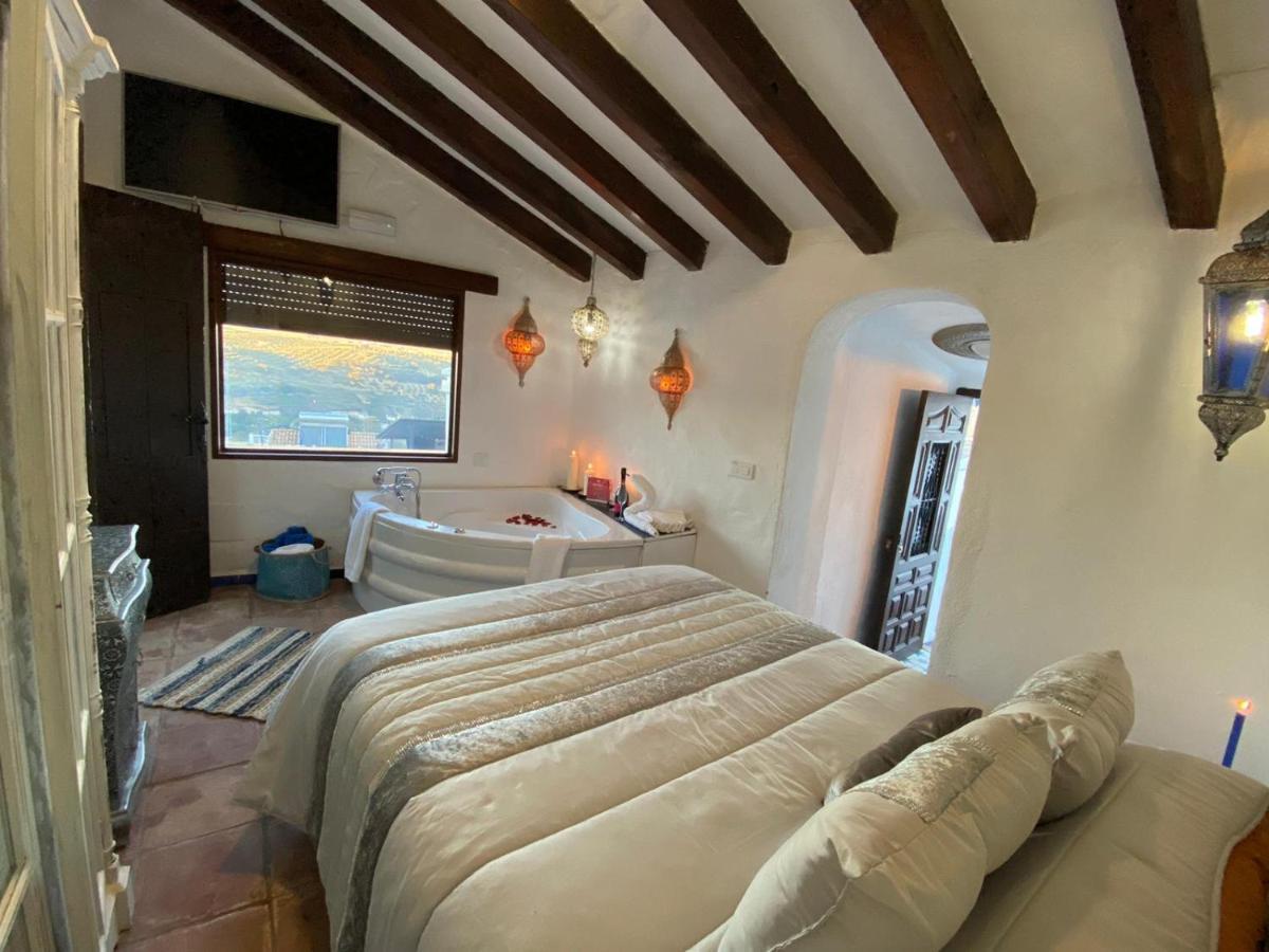 El Escondite De Martina, Aticos Romanticos Setenil De Las Bodegas エクステリア 写真